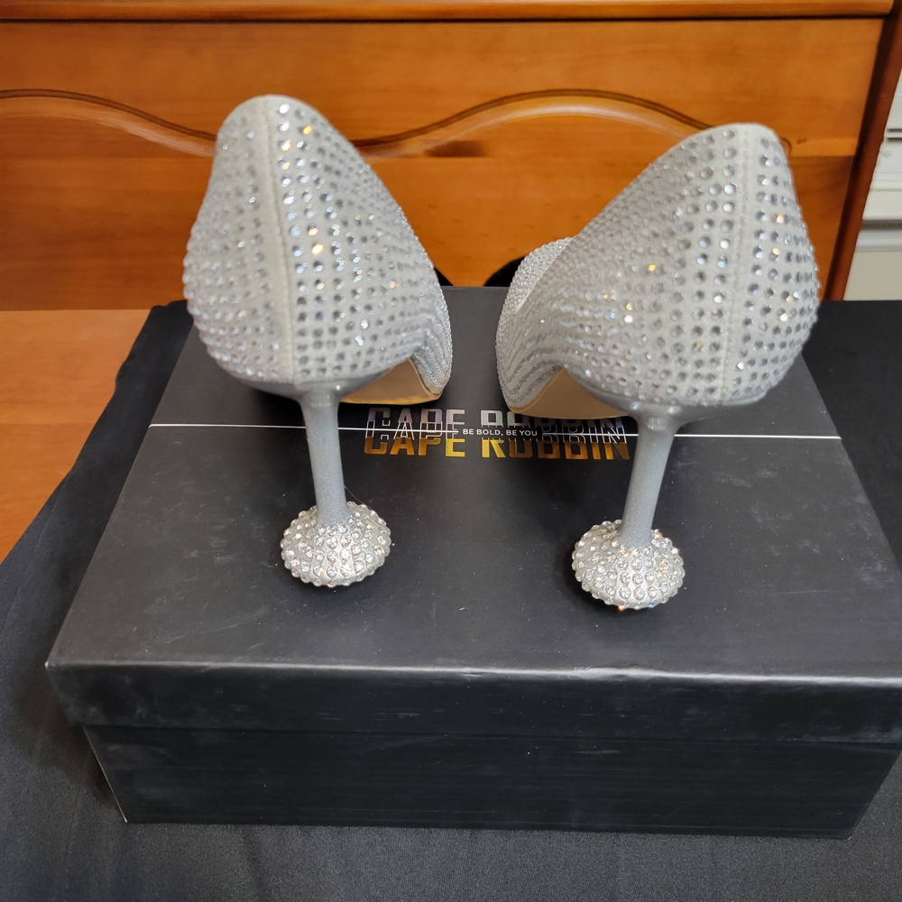 Cape Robbin Silver Crystal Embellished High Heel Pumps - Picture 4 of 5